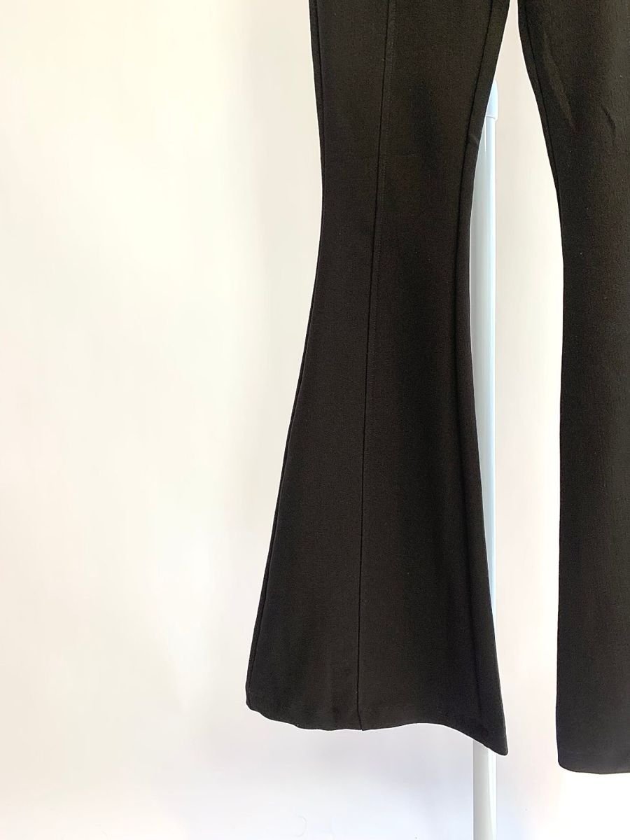 Calça flare preta LE BLOG, foto 3