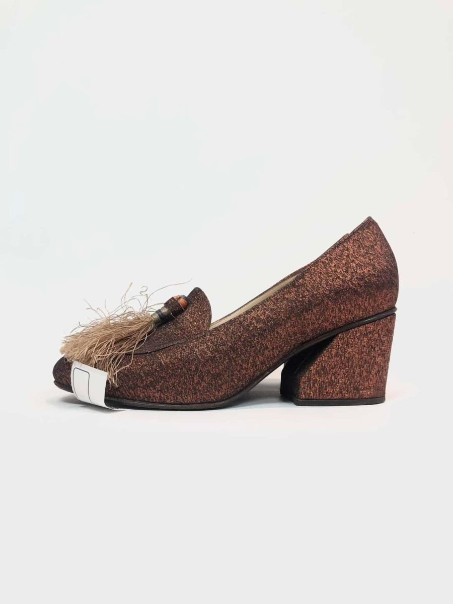 Sandalia bronze com brilhos e detalhe de franja MARCELA B, foto 3