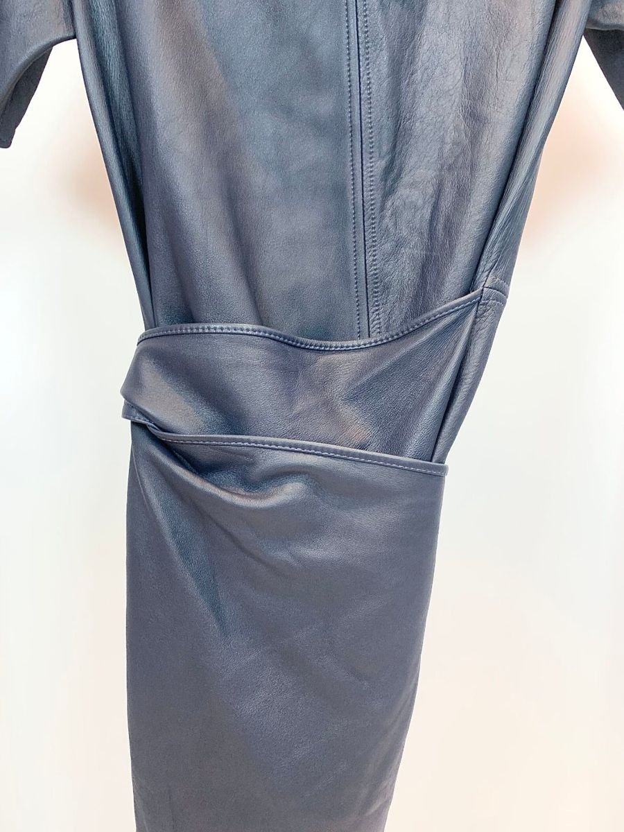 Vestido couro azul marinho ANIMALE, foto 2