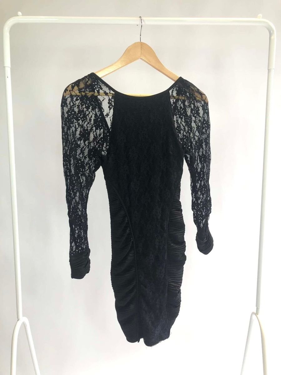 Vestido rendado preto curto ÁGATA, foto 2