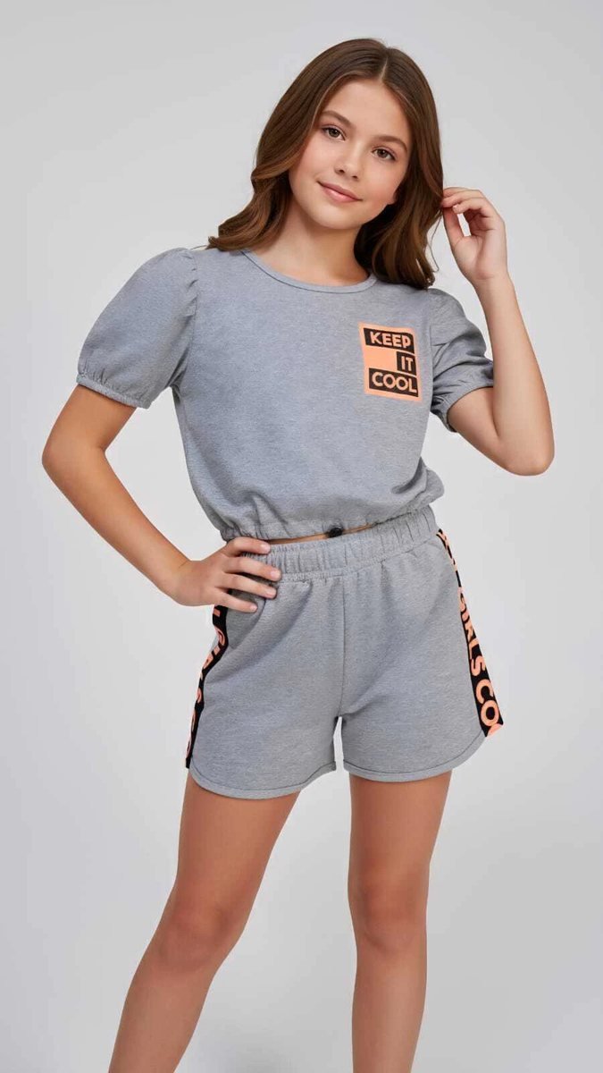Conjunto Pami com Cropped Manga Princesa e Shorts - Cinza