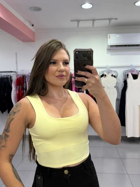 Amarelo