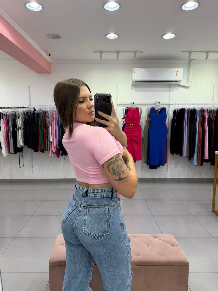 Cropped Canelado Fino Com Manga Curta E Detalhe Amarrar Rosa Claro, foto 3