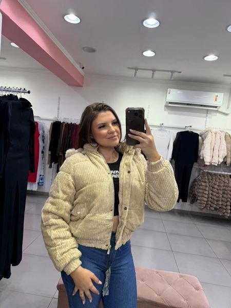 Jaquetas Puffer Pelinho Dentro Capuz Removível Bege