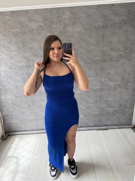 Vestido Atoalhado Longo Trançado Nas Costas E Fenda Azul