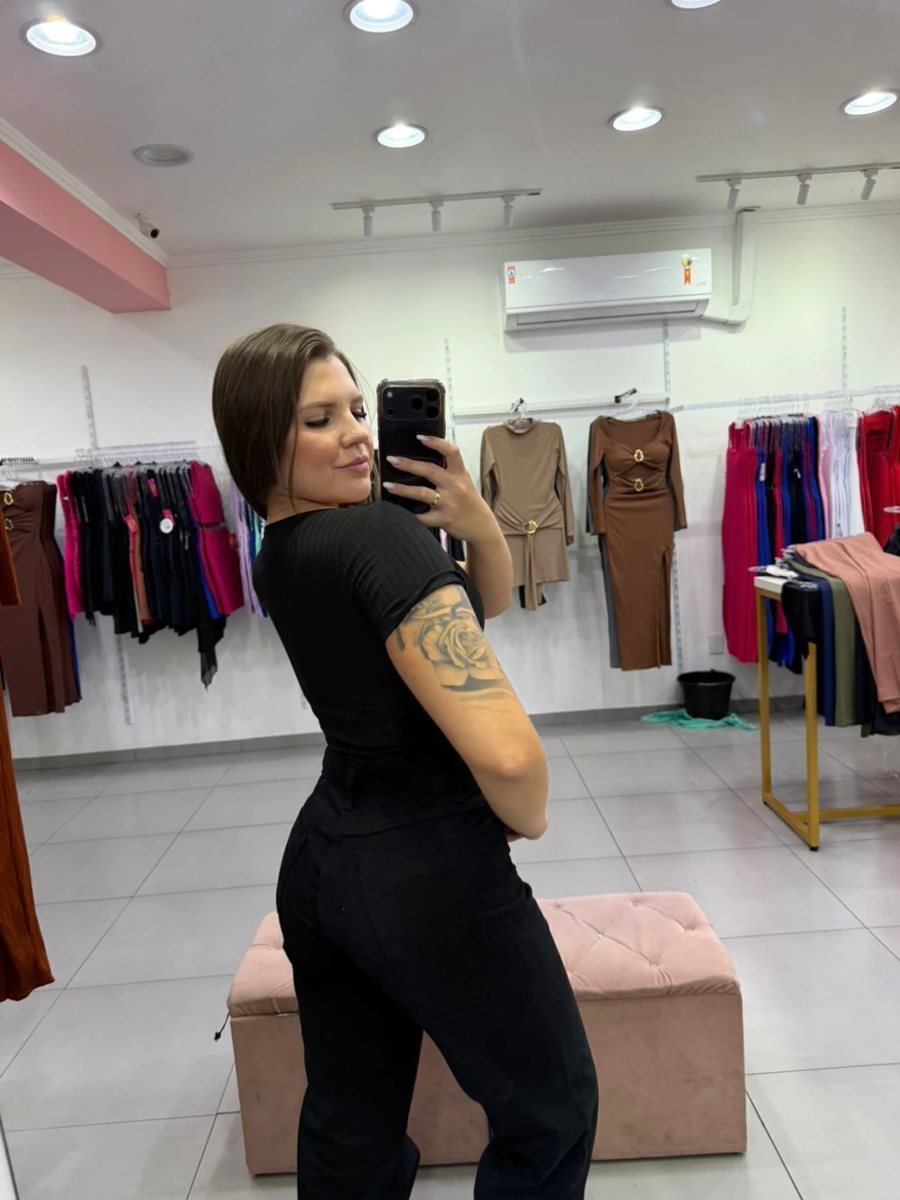 Body Canelado Fino Com Manga Curta E Gola Quadrada Preto, foto 2