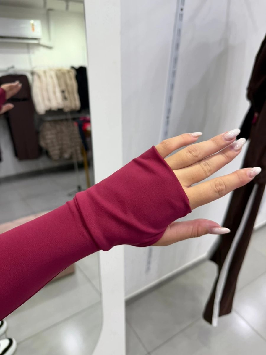 Cropped Poliamida Com Manga Longa E Costas Nua Bordo, foto 3