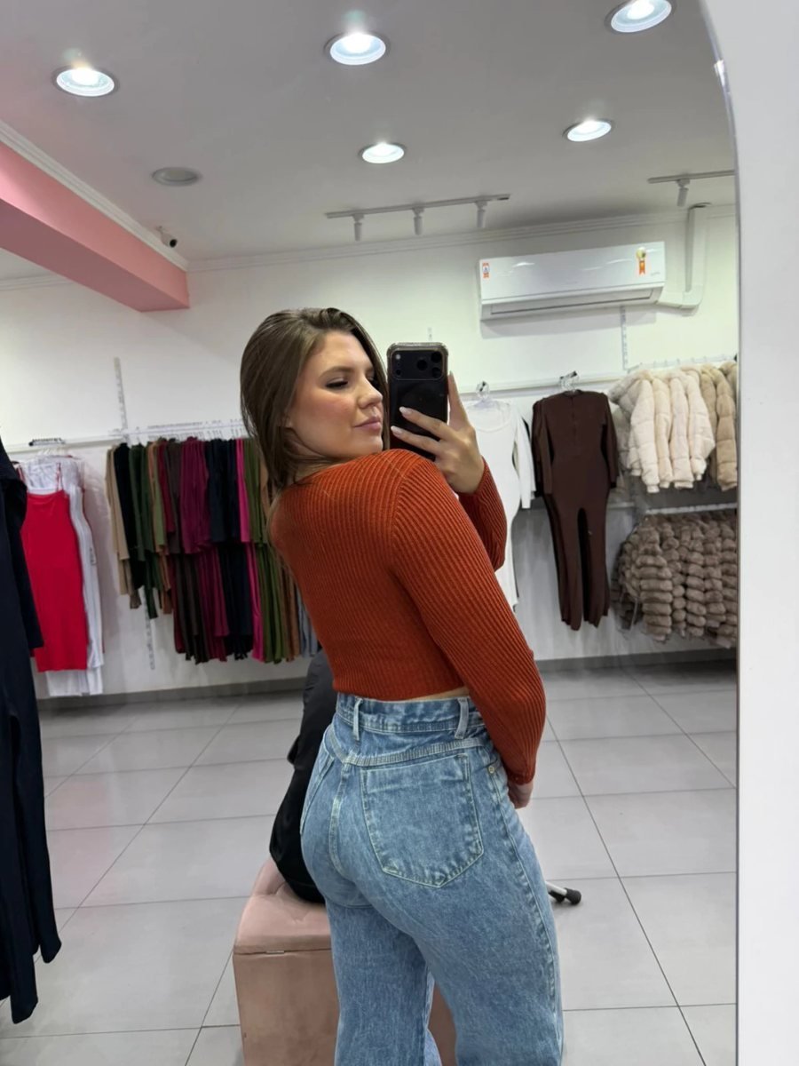 Cropped Modal Gola Quadrada Com Manga Longa Telha, foto 2