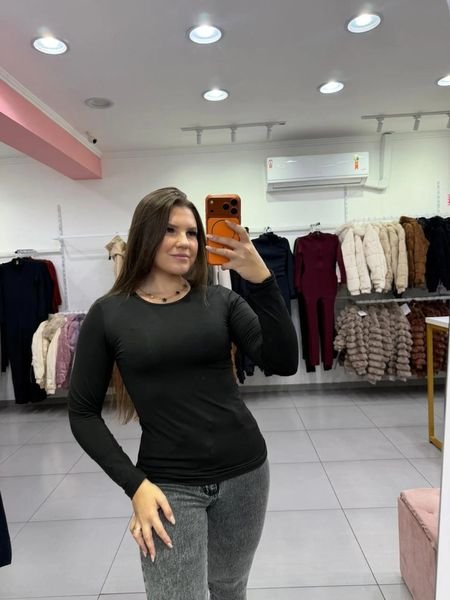 Blusa Térmica Básica Com Manga Longa Preto