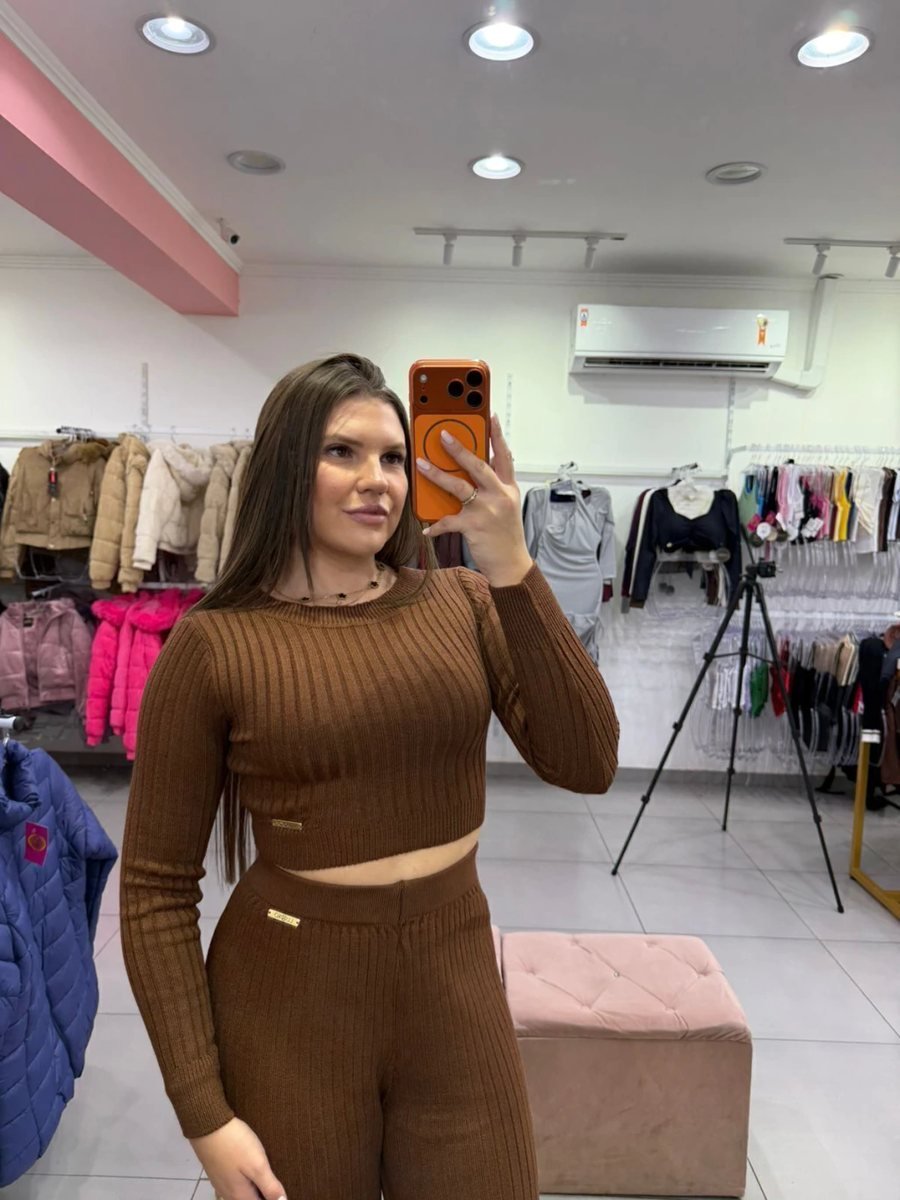 Conjunto Luxxo Modal Cropped Com Amarração Atrás E Abertura Nas Costas Calça Pantalona Marrom, foto 2