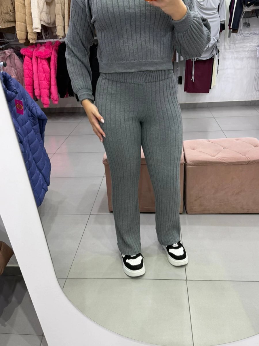 Conjunto Modal Mousse Cropped Com Gola e Calça Cinza, foto 5