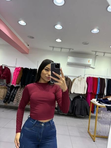 Cropped Canelado Fino Manga Longa E Gola Alta Bordo