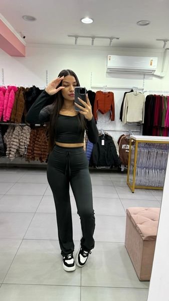Conjunto Suplex Com Cropped Gola Quadrada E Calça Flare Preto