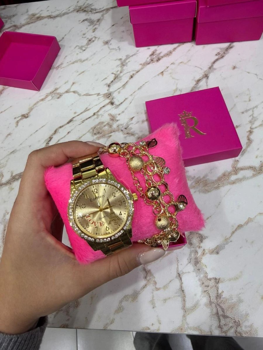 Relógio Dourado Com A Pulseira Pingentes