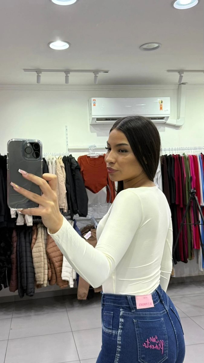 Body Poliamida Com Bojo e Com Detalhe De Abertura Abaixo Do Peito Off White, foto 2
