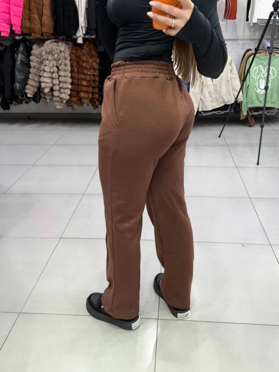 Calça Moletom Apeluciada Detalhe Linha Frontal Marrom, foto 2