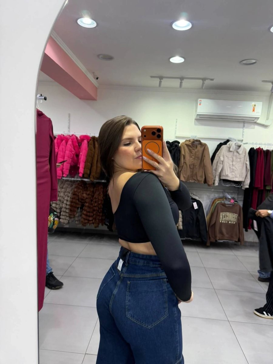 Body Poliamida Com Abertura na Lateral e No Peito Preto, foto 2