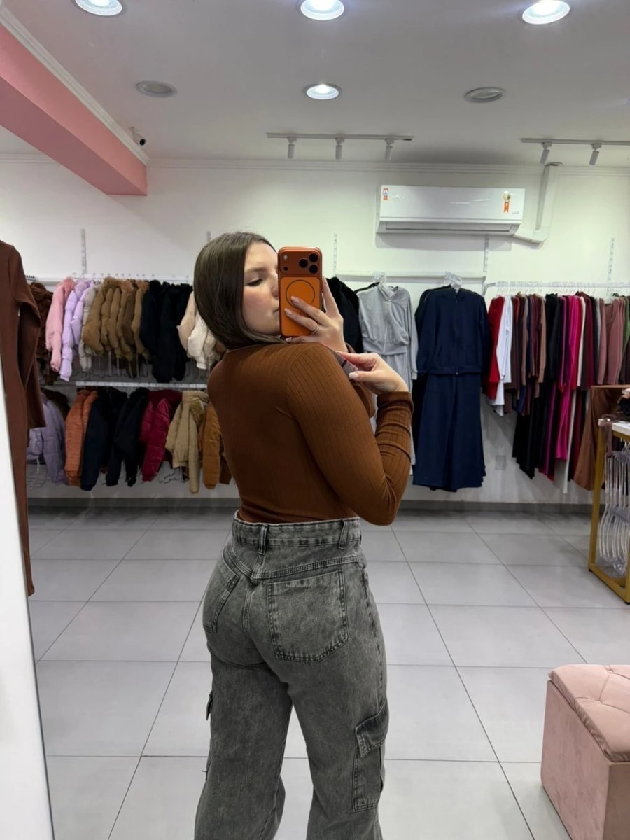 Body Canelado Fino Manga Longa Gola Quadrada Marrom, foto 2