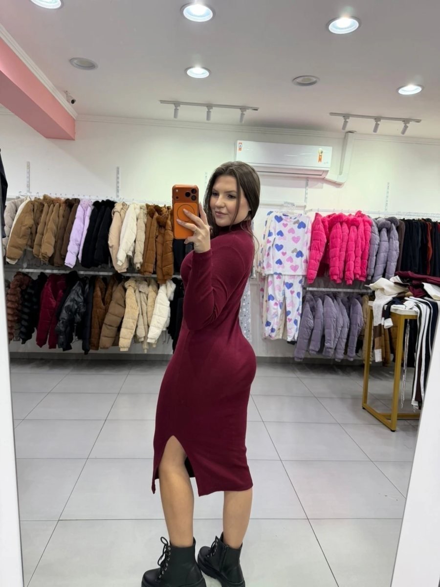 Vestido Mídi Ribana Com Gola E Fenda Lateral Bordo, foto 3