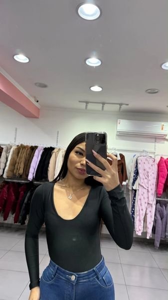 Preto, esgotado