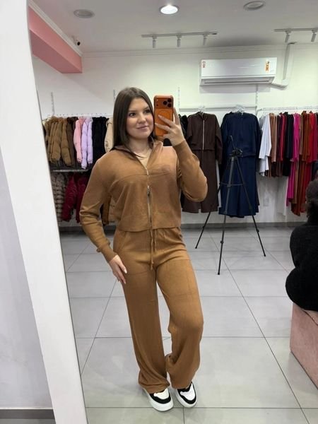 Conjunto Mousse Casaco zíper Com Calça Pantalona Marrom