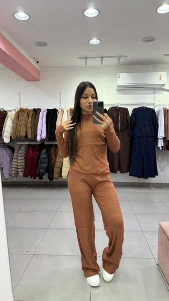 Conjunto Mousse Blusa Básica Com Calça Pantalona Marrom