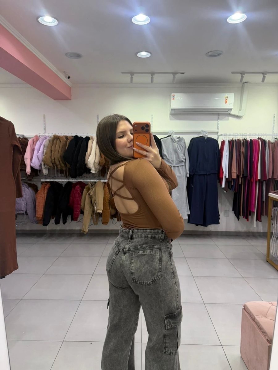 Body Canelado Térmico Trançado Nas Costas Com Manga Longa Marrom Claro, foto 2
