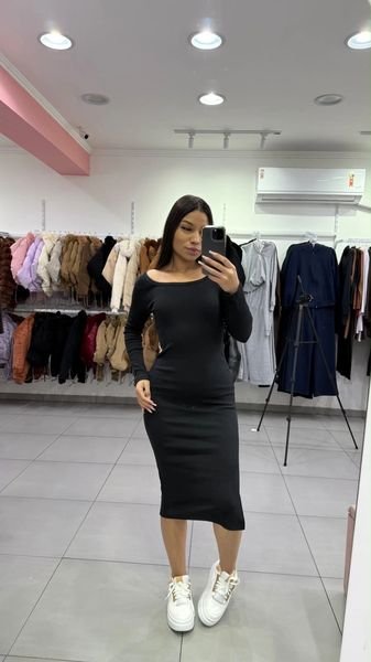 Vestido Ribana Mídi Com Gola Quadrada Preto
