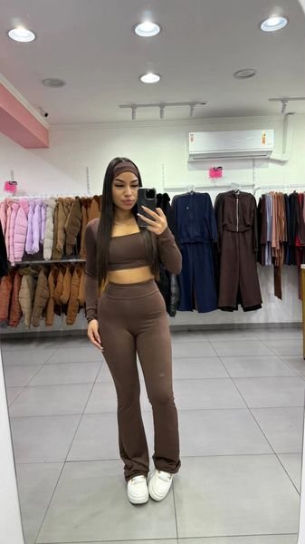 Conjunto Suplex Manga Longa e Calça Flare Com Faixa Marrom