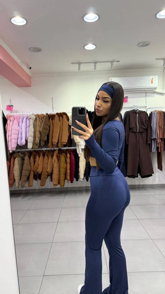 Conjunto Suplex Manga Longa e Calça Flare Com Faixa Azul Marinho, foto 2