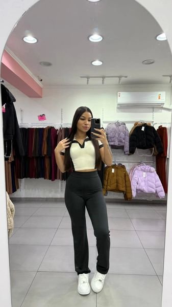 Conjunto Em Suplex Cropped Gola polo E Calça Flare Preto Com Off White