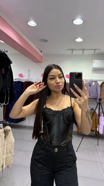 Cropped Corset Renda Preto