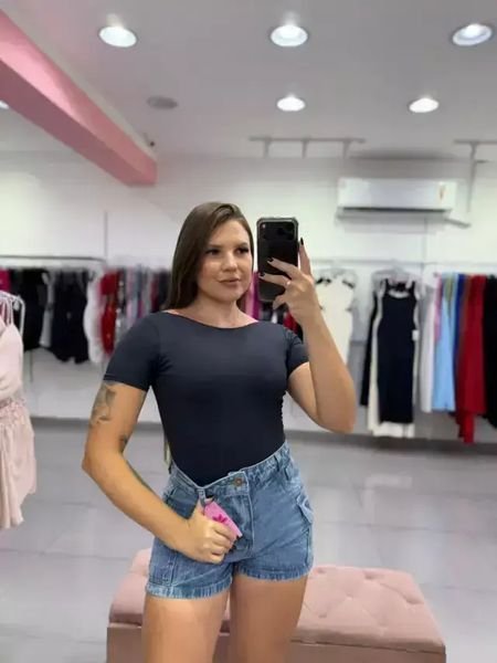 Body Poliamida Costa Nua E Manga Curta Preto