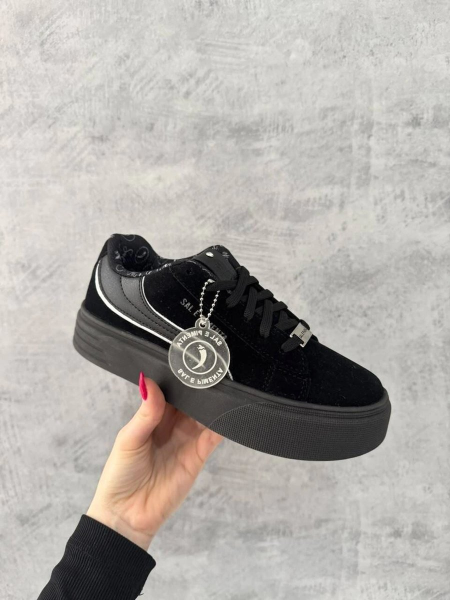 Tênis Sal e Pimenta Preto Com Detahe Branco Urban