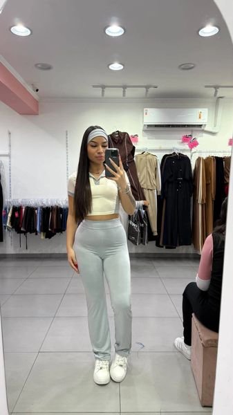 Conjunto Suplex Cropped e Calça + Faixa Cinza