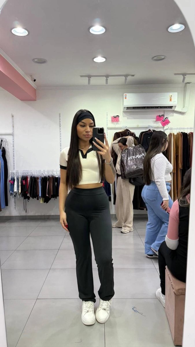 Conjunto Suplex Cropped e Calça + Faixa Preto