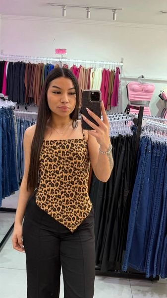 Cropped Lenço Triangulo SKU Estampado Onçinha 357