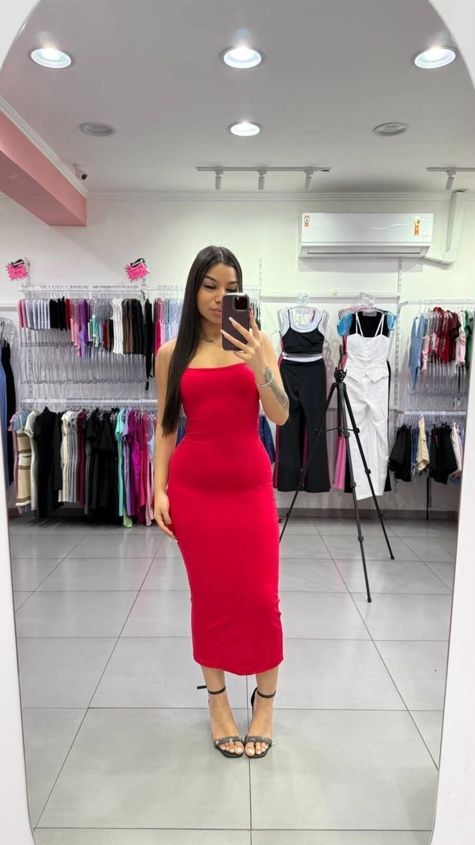 Vestido Pamela Longo E Costas Ajustaveis Vermelho
