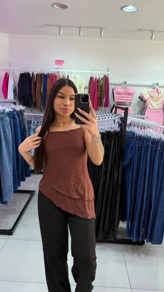 Blusa Alça Fina Babado Elegance Marrom