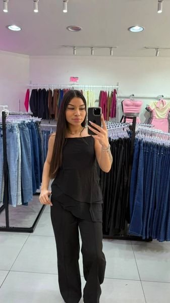 Blusa Alça Fina Babado Elegance Preto