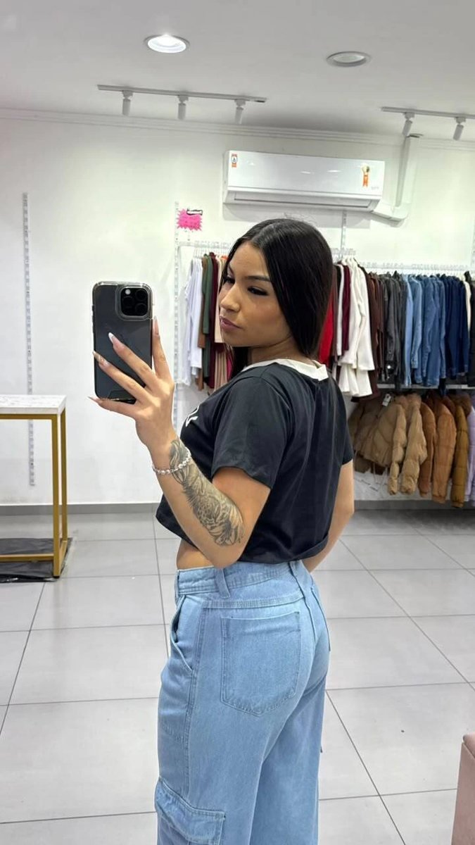 T-shirt Curta Los Angeles Preto Com Escrita Branca e Gola Branca, foto 2