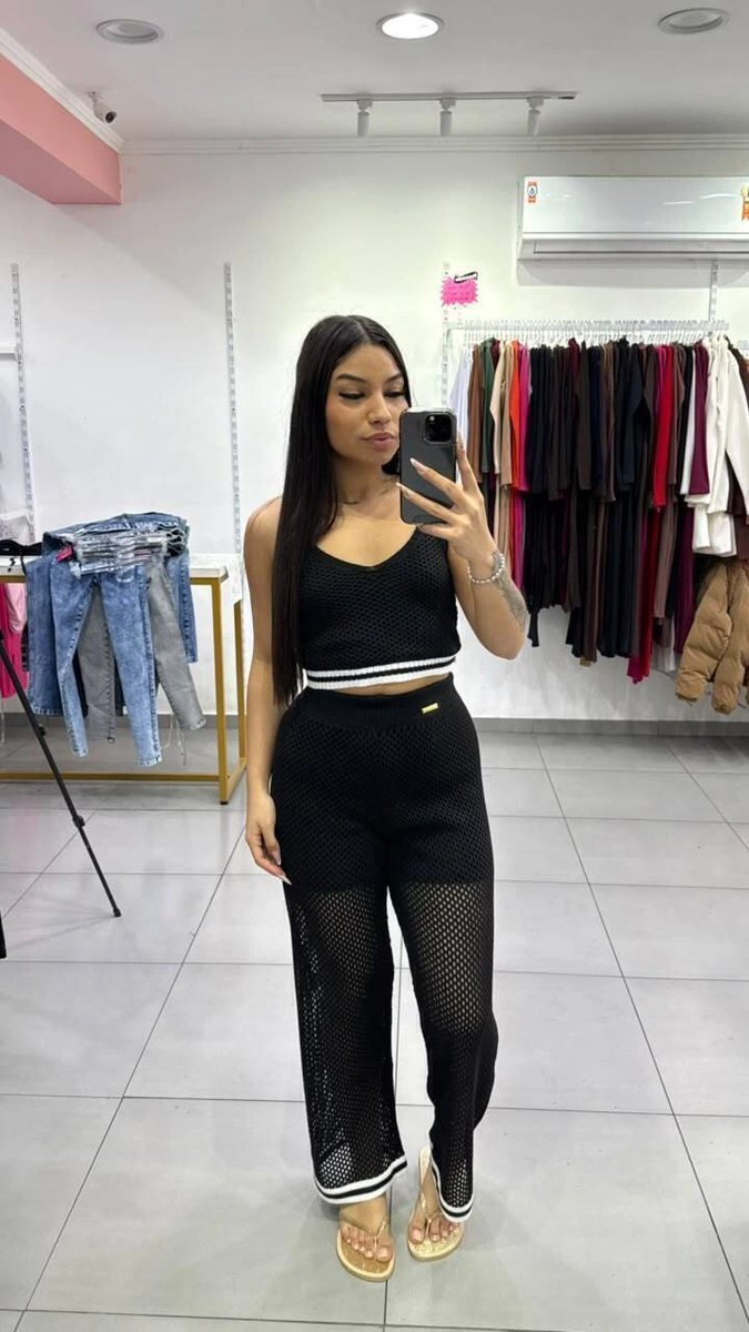 Conjunto Luxxo Regata e Pantalona em Tricô Moda Praia Preto