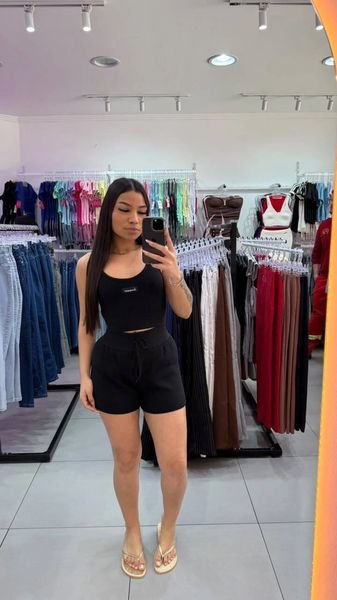 Preto, esgotado