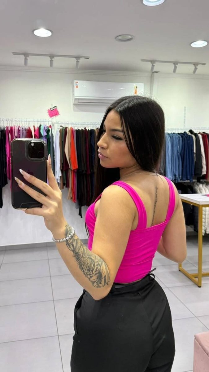 Cropped Poliamida Alcinha Com Recorte Na Barriga Gola Quadrada Rosa Pink, foto 2