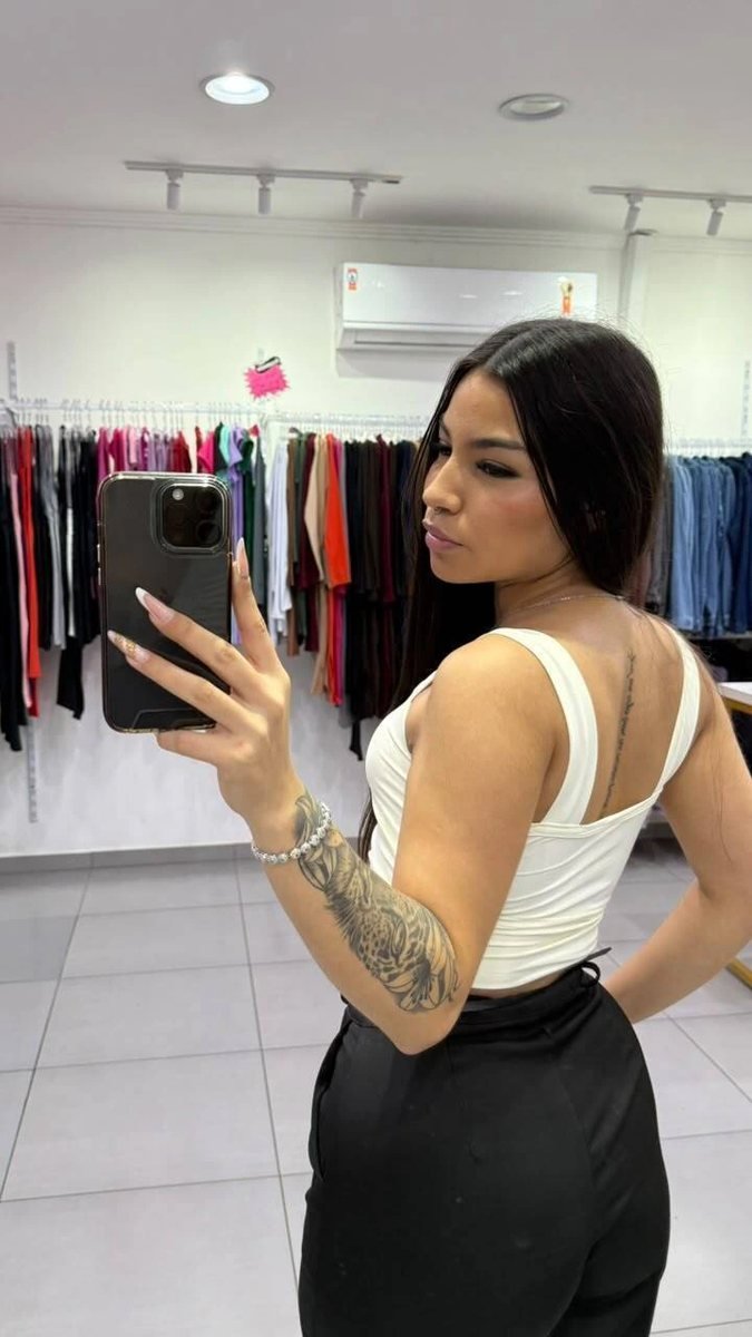 Cropped Poliamida Alcinha Com Recorte Na Barriga Gola Quadrada Branco, foto 2