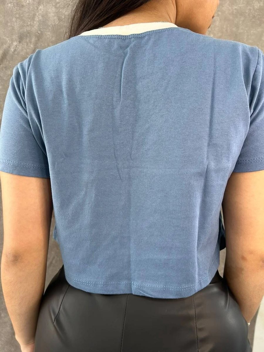 T-shirt Curta New York Azul Escuro Com Escrita Branca e Gola Branca, foto 3