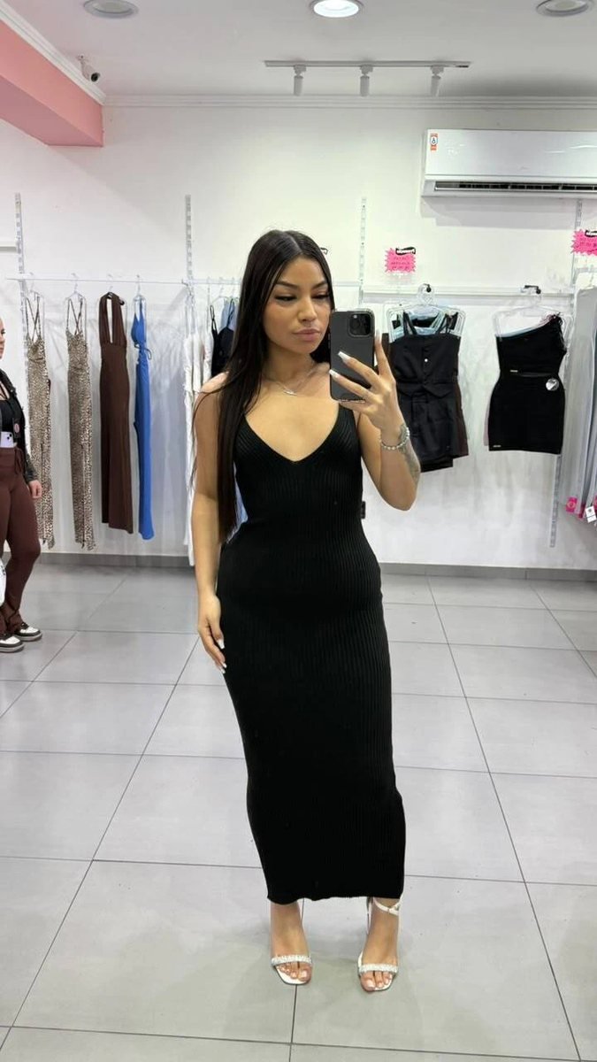 Vestido Modal Com Decote em V Com Alciha Preto